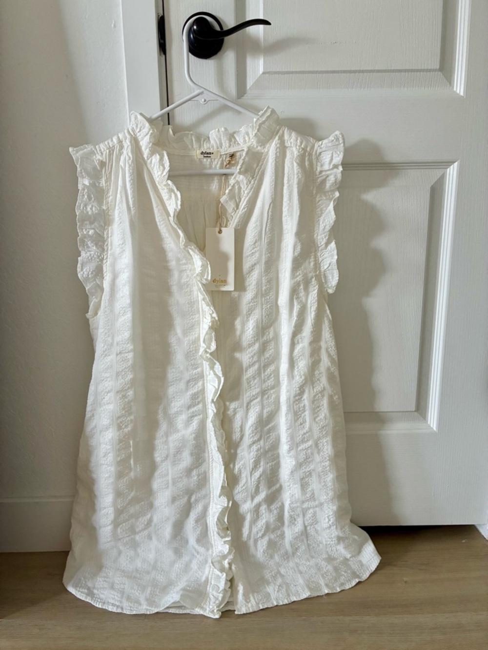 NWT Dylan Dress from Sundance. Ruffled Sleeveless Button-Front Blouse in Cream